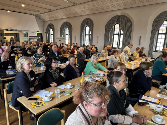 synode 081125 web IMG 4294